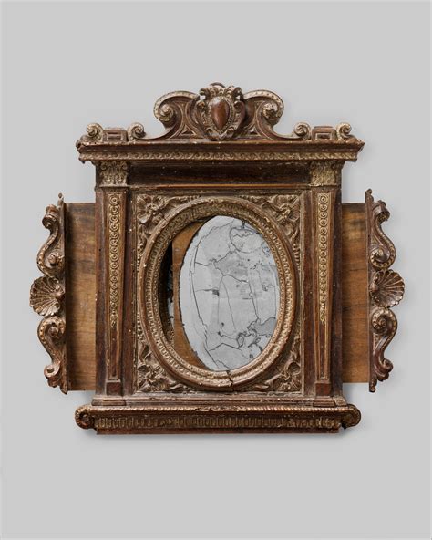 Florence's Mirrors: From Functional to Exquisite Art Pieces